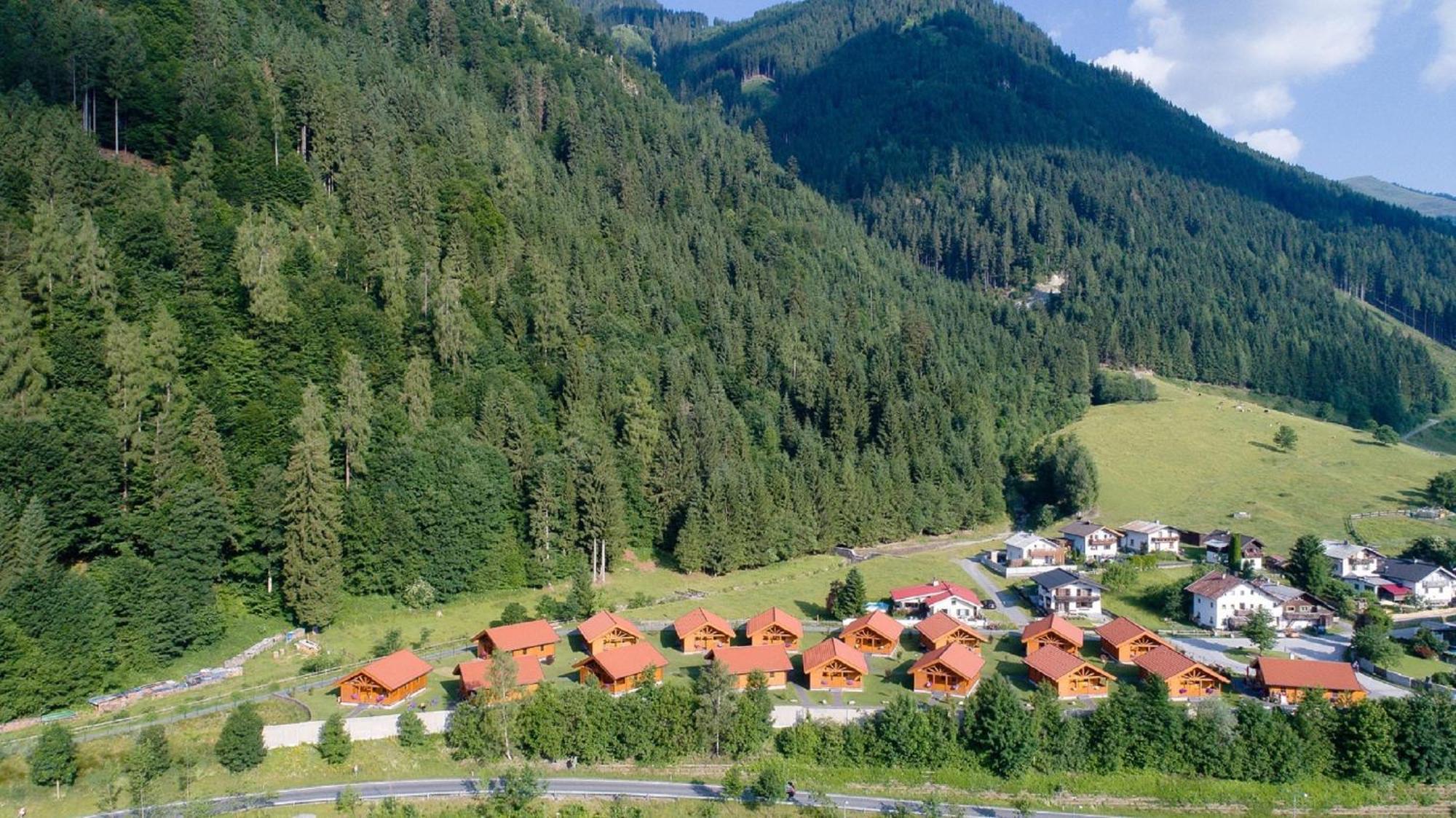 Chaletdorf Zellersee Maishofen Esterno foto